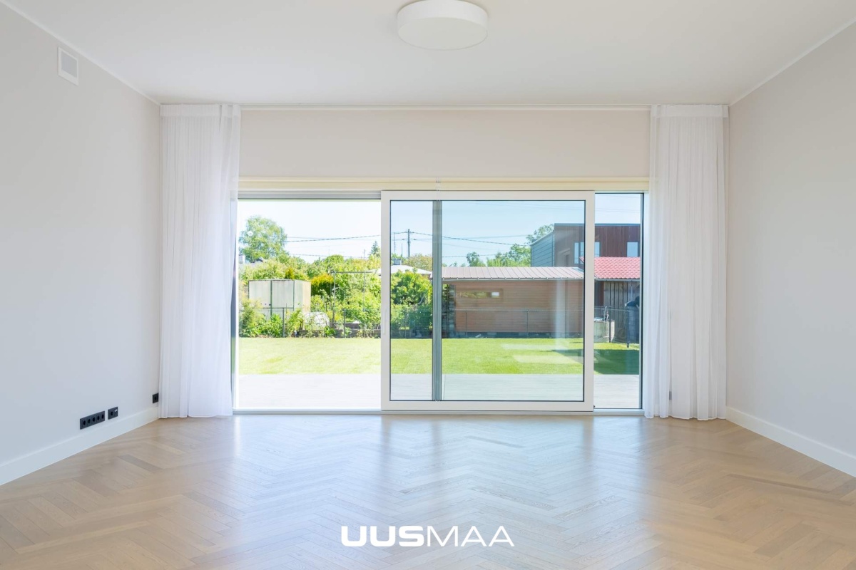 Tallinn, Pirita linnaosa, Arnika tee 96