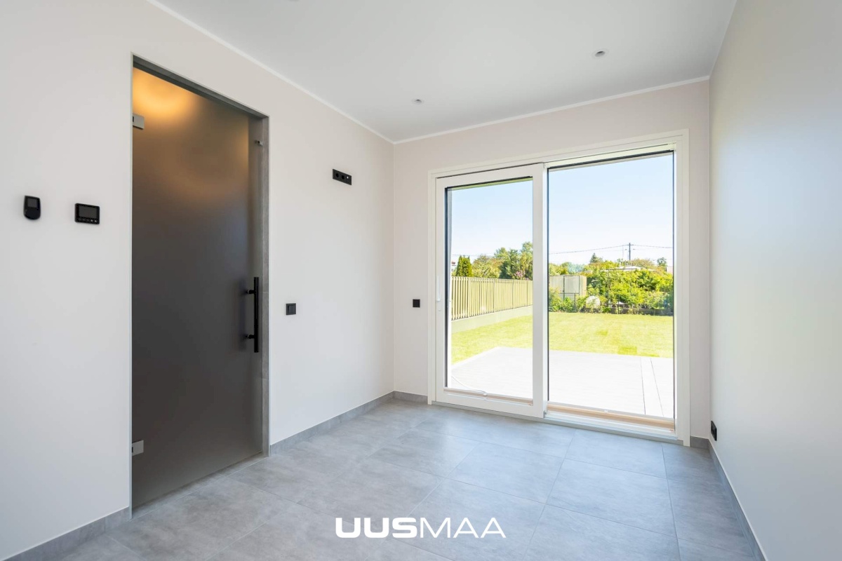 Tallinn, Pirita linnaosa, Arnika tee 96