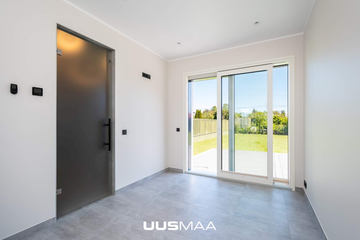 Tallinn, Pirita linnaosa, Arnika tee 96