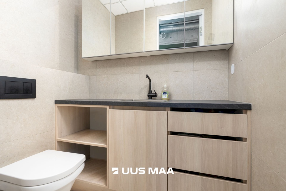 Tallinn, Põhja-Tallinna linnaosa, Kalamaja, Vesilennuki 18