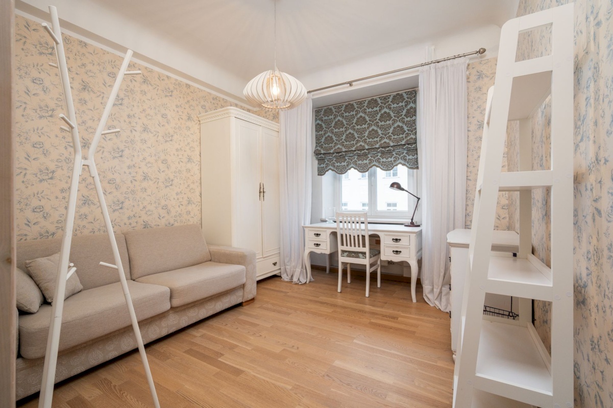 Tartu linn, Tartu linn, Kesklinn, Küüni 4b