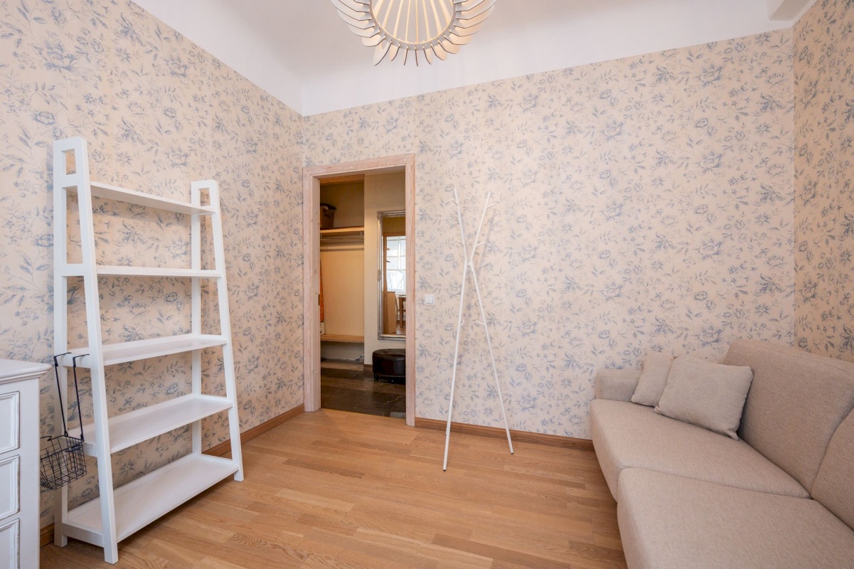 Tartu linn, Tartu linn, Kesklinn, Küüni 4b