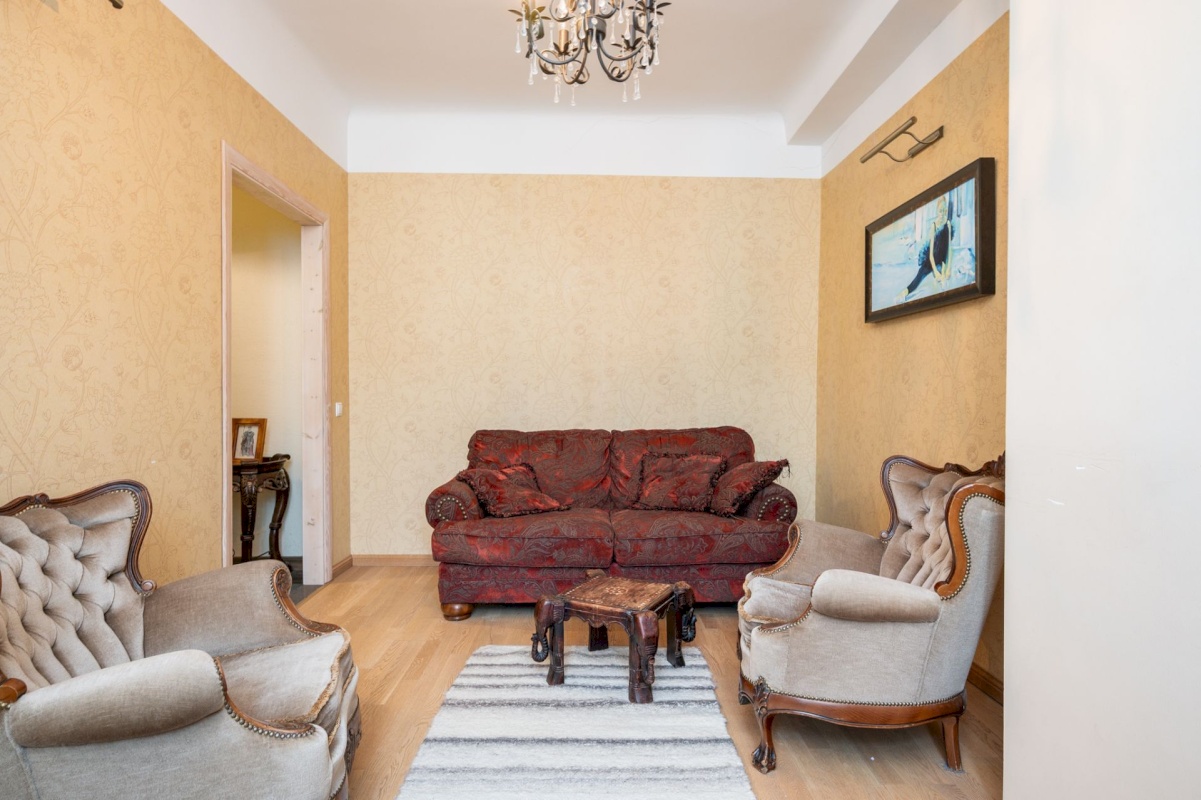 Tartu linn, Tartu linn, Kesklinn, Küüni 4b