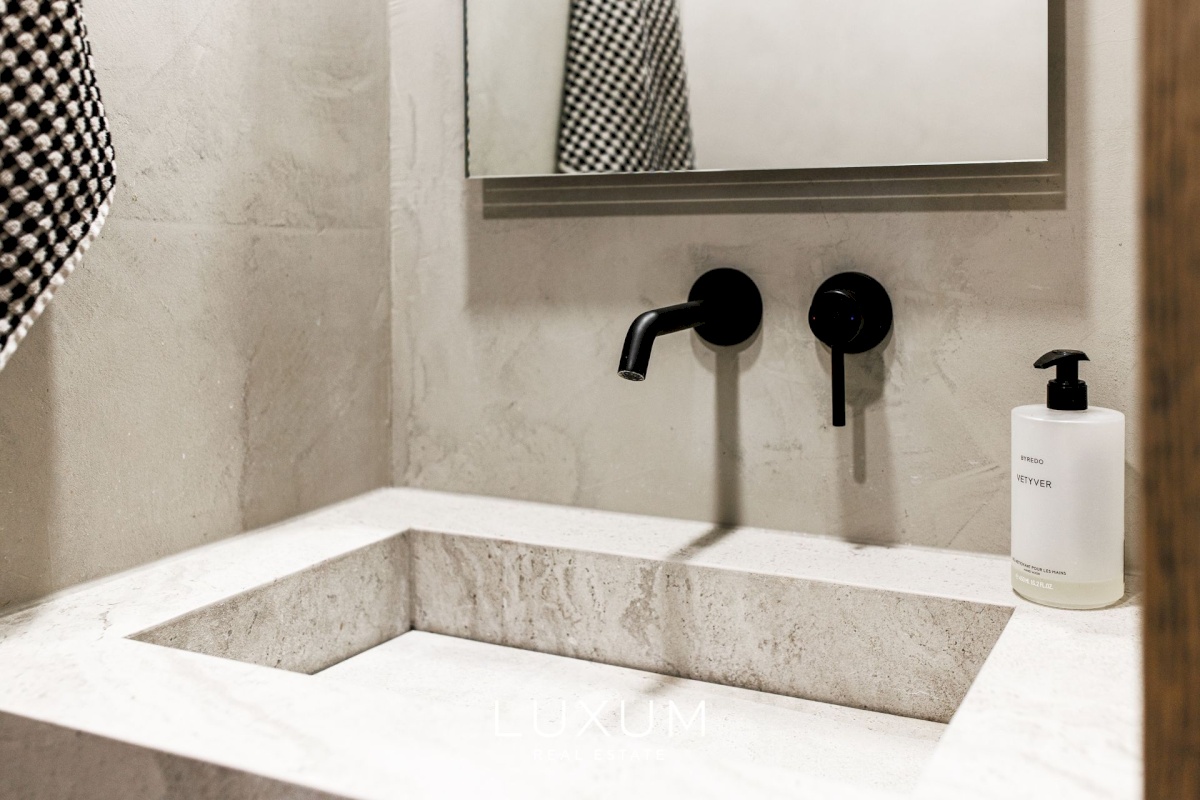 Tallinn, Kesklinna linnaosa, Keldrimäe, Tartu mnt 84a