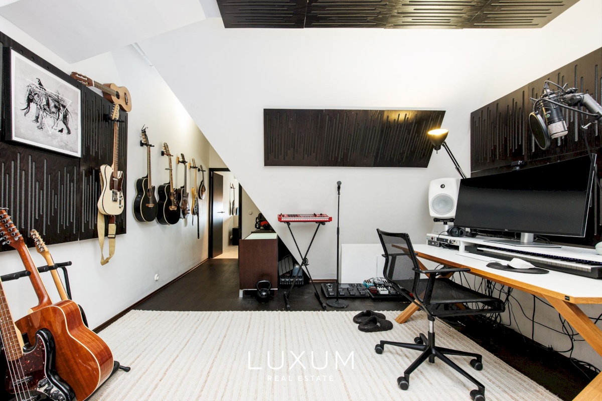 Tallinn, Kesklinna linnaosa, Keldrimäe, Tartu mnt 84a