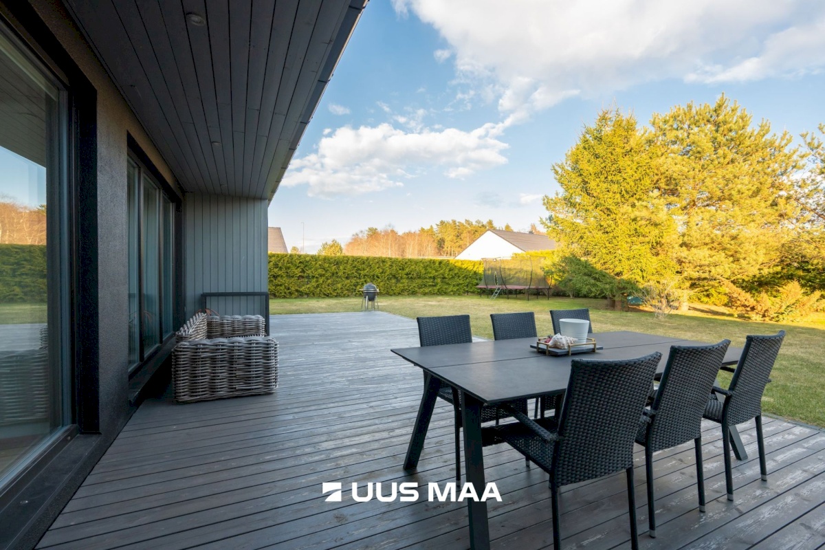 Rae vald, Uuesalu küla, Saarma tee 4