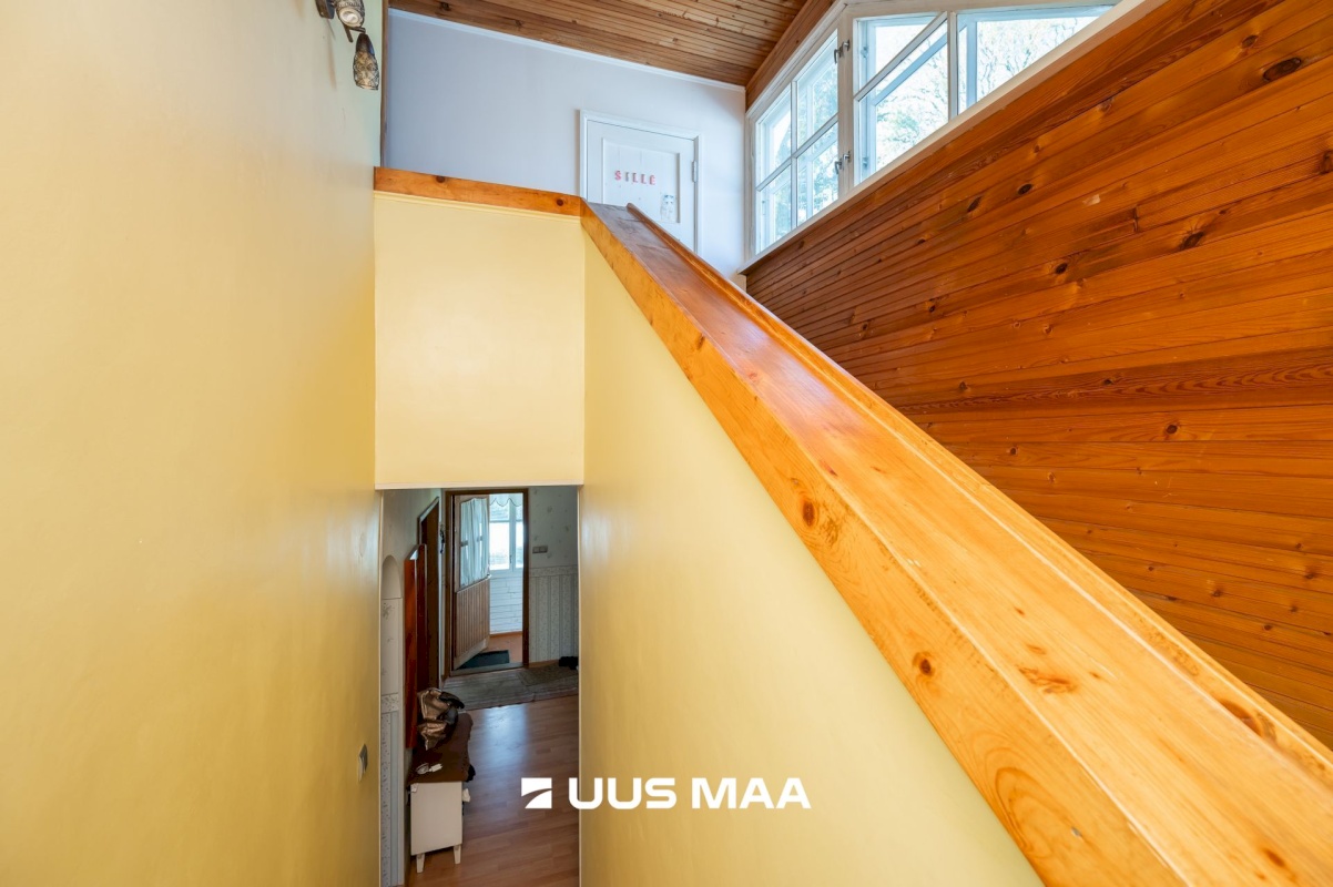 Viimsi vald, Leppneeme küla, Roosimetsa tee 2