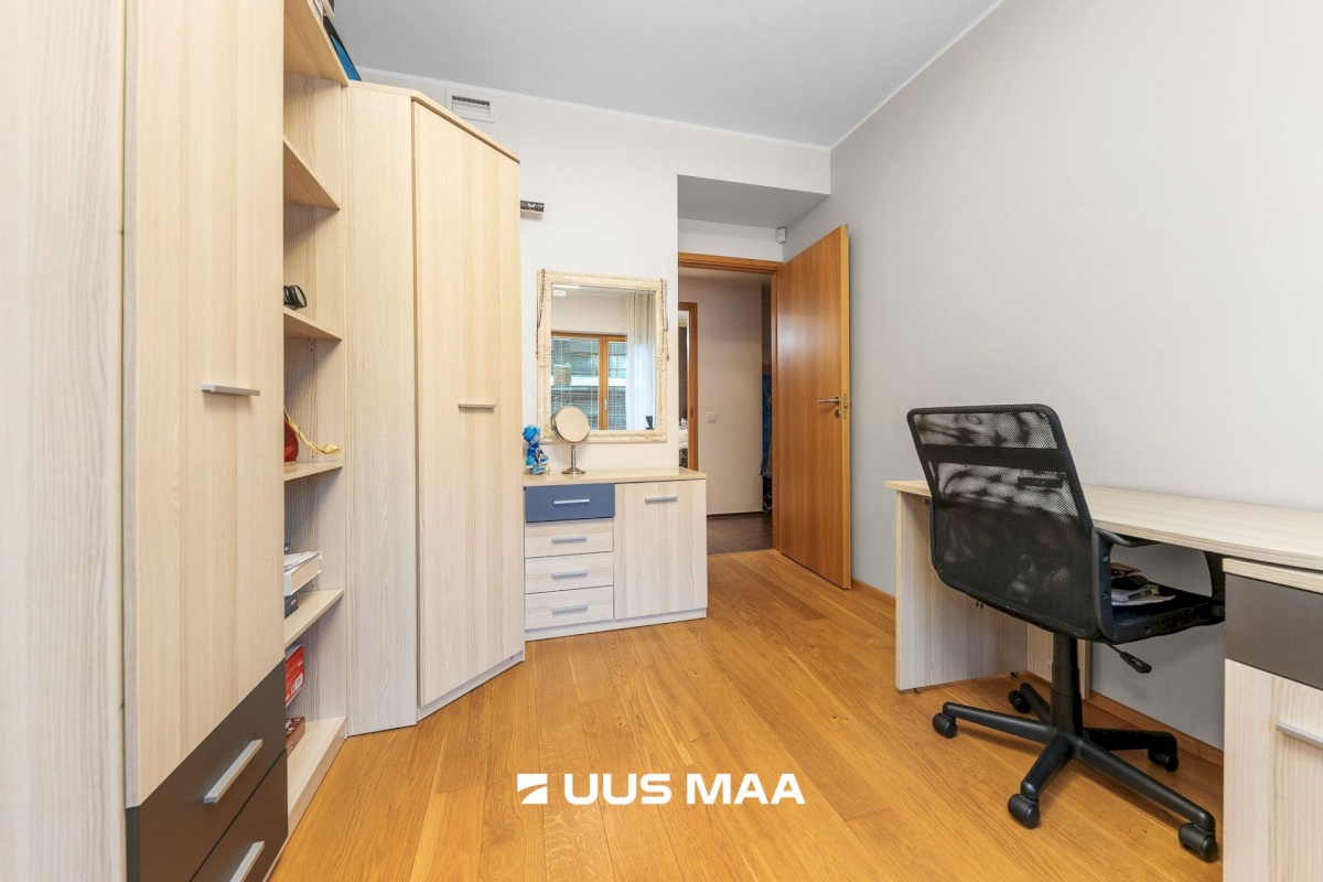 Tallinn, Haabersti linnaosa, Õismäe, Merirahu tn 6