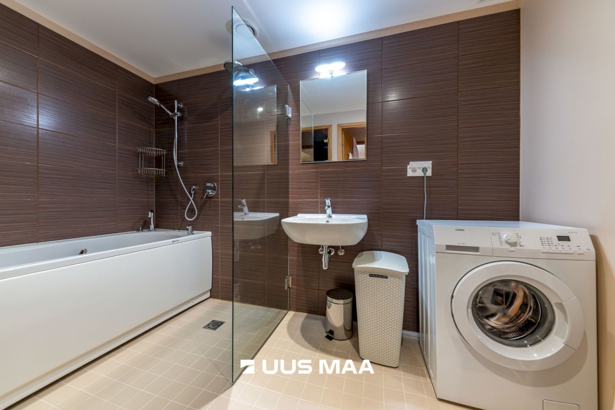 Tallinn, Haabersti linnaosa, Õismäe, Merirahu tn 6