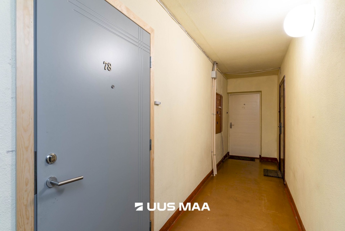 Viljandi linn, Männimäe, Riia mnt 71