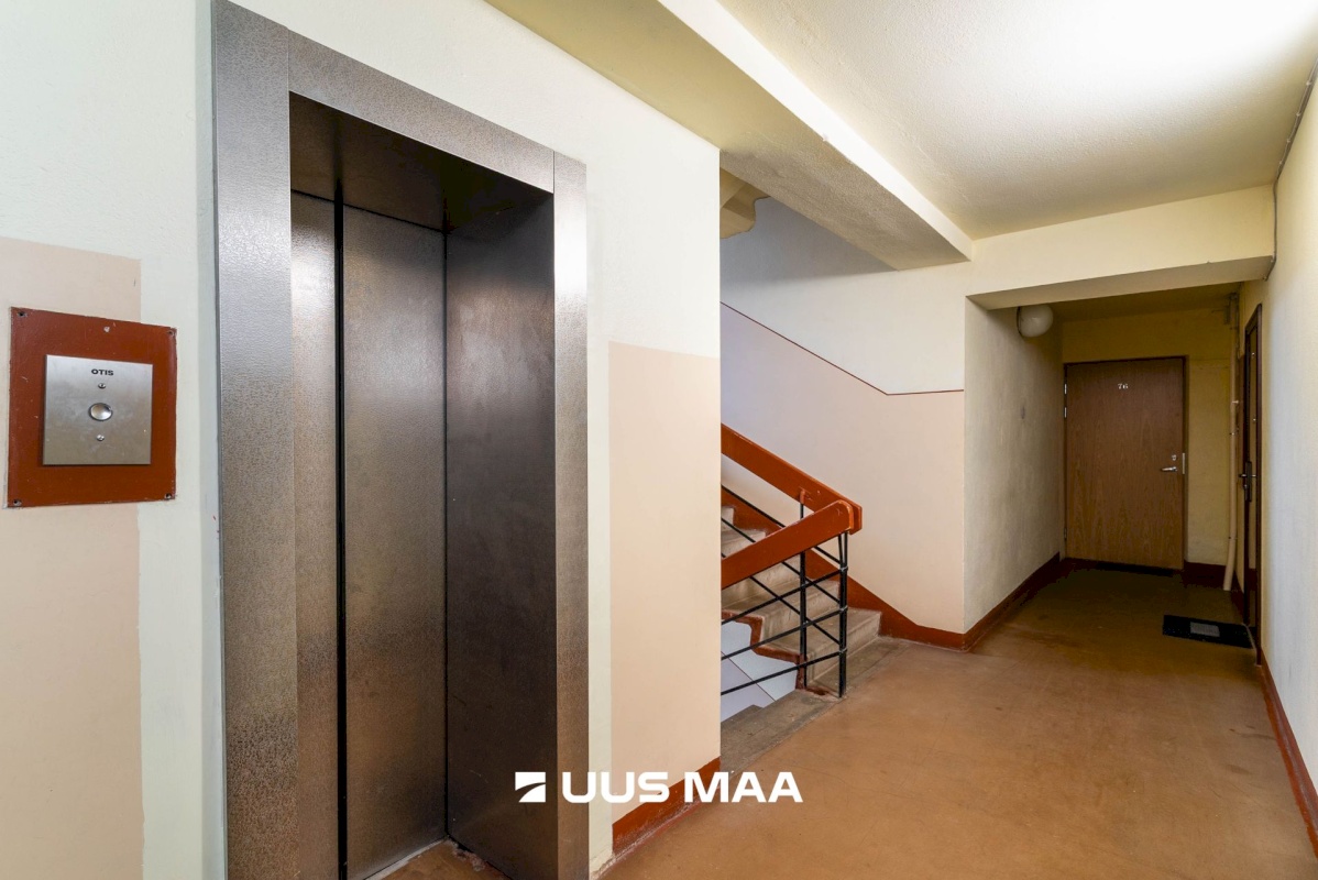 Viljandi linn, Männimäe, Riia mnt 71