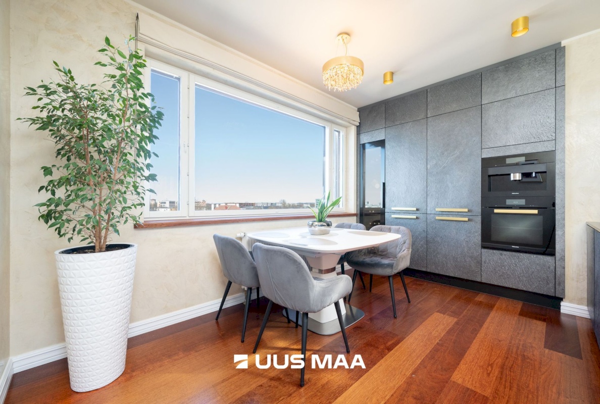 Tallinn, Kesklinna linnaosa, Kassisaba, Paldiski mnt 14