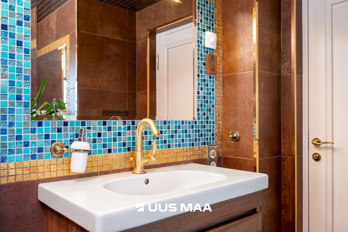 Tallinn, Kesklinna linnaosa, Kassisaba, Paldiski mnt 14