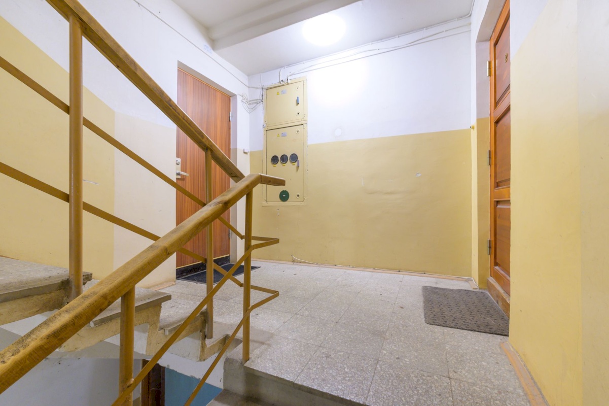 Vinni vald, Pajusti alevik, Linnu 4