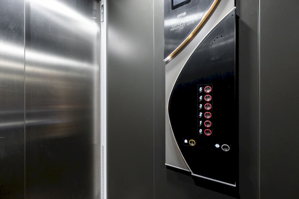 Tallinn, Põhja-Tallinna linnaosa, Kelmiküla, Tehnika 15a