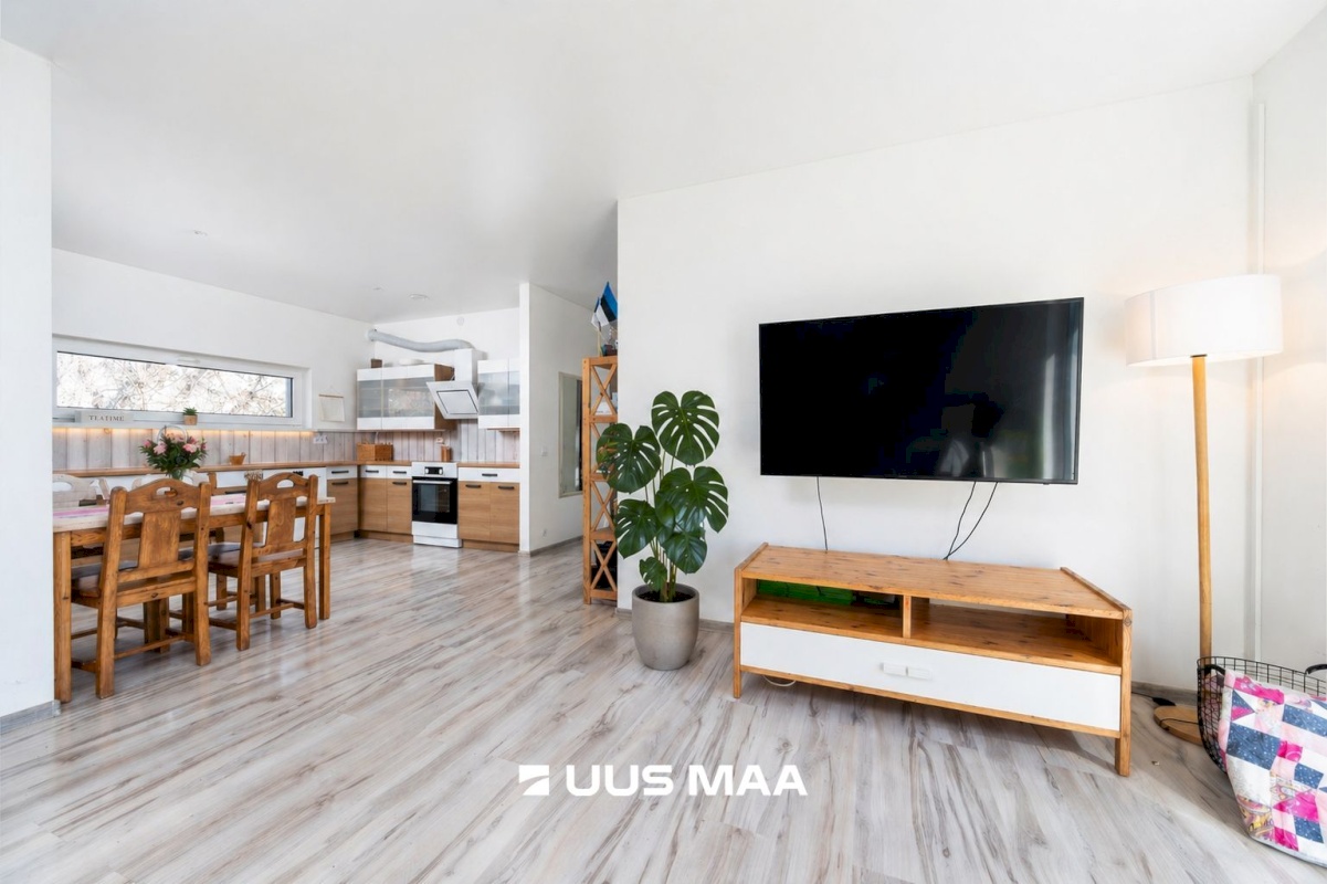 Harku vald, Viti küla, Meriroosi tee 4