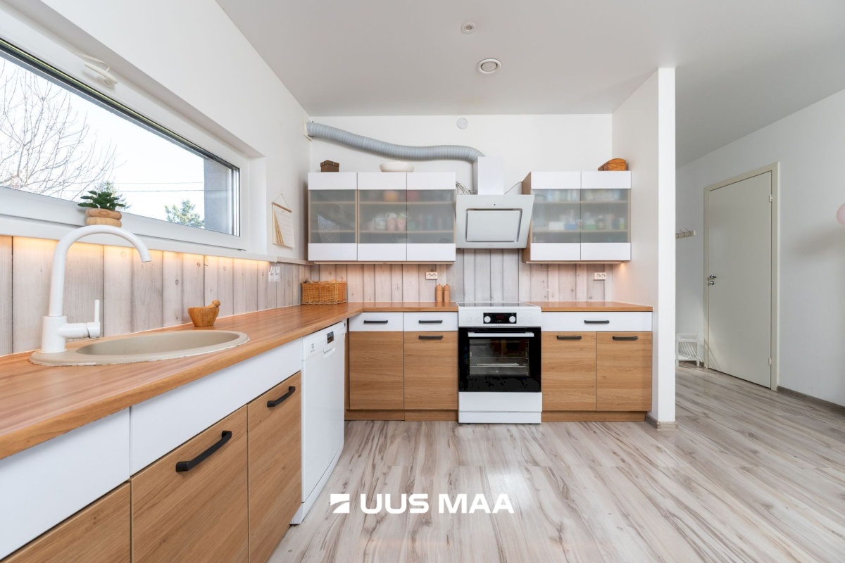 Harku vald, Viti küla, Meriroosi tee 4