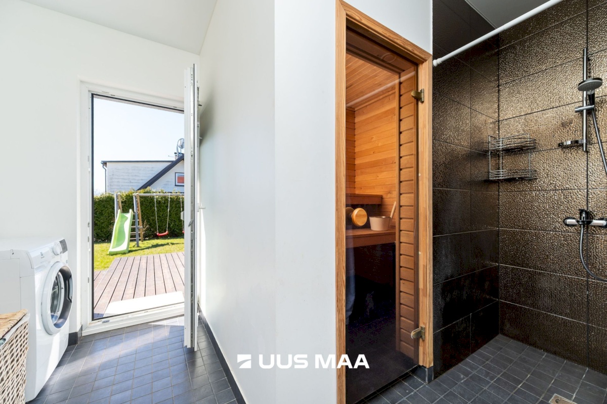 Harku vald, Viti küla, Meriroosi tee 4