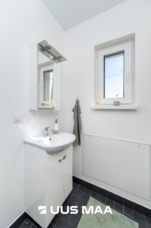 Harku vald, Viti küla, Meriroosi tee 4