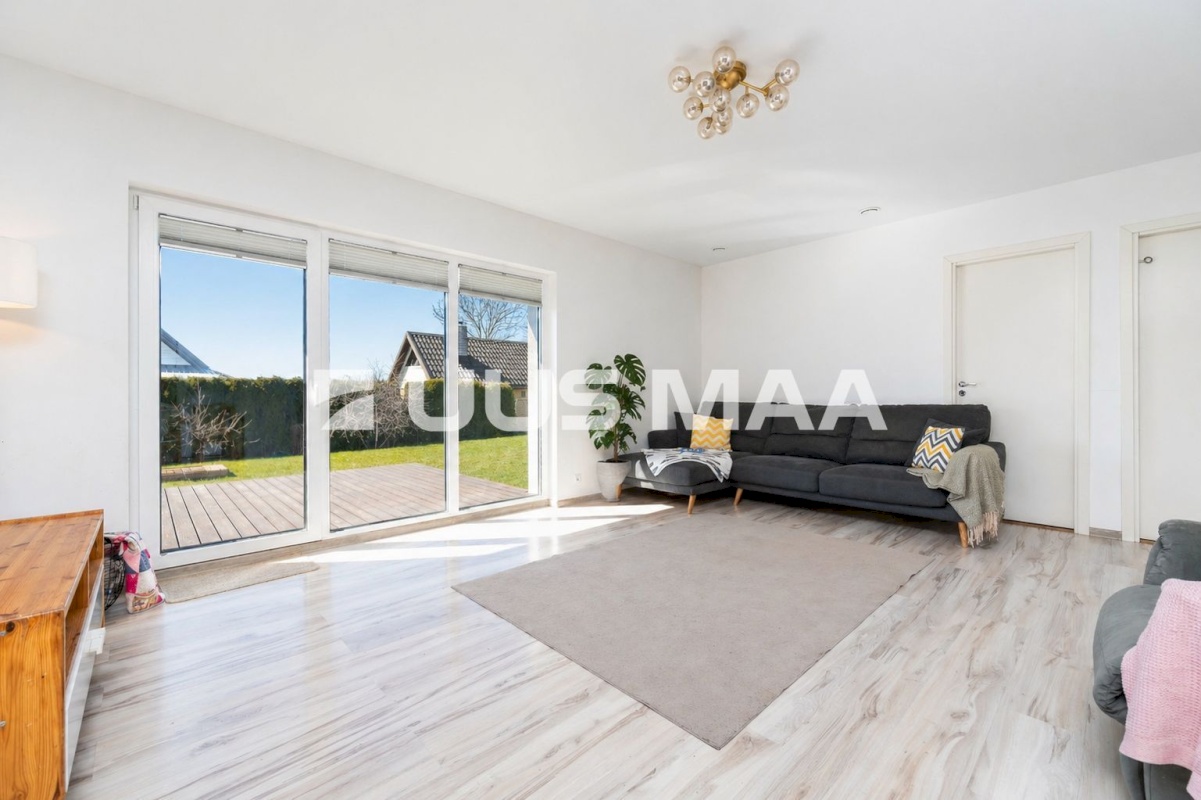 Harku vald, Viti küla, Meriroosi tee 4