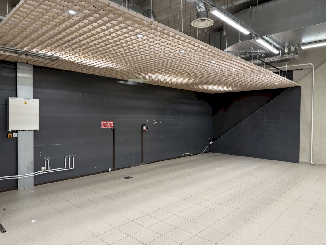 Saaremaa vald, Kuressaare linn, Merikotka 1