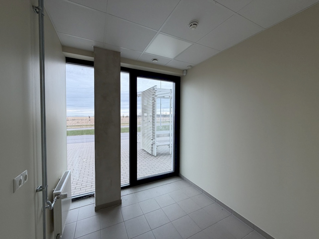 Saaremaa vald, Kuressaare linn, Merikotka 1