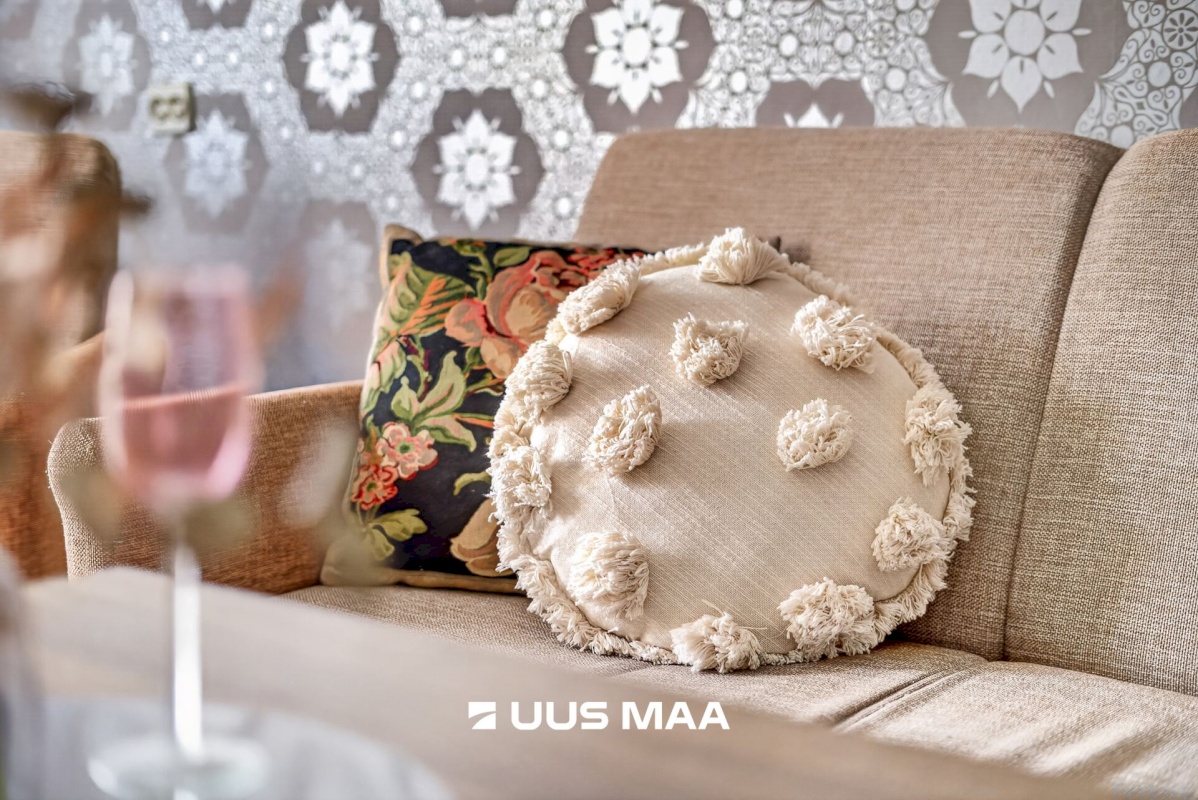 Tallinn, Lasnamäe linnaosa, Mustakivi, kivila 13