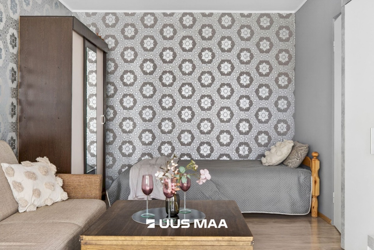 Tallinn, Lasnamäe linnaosa, Mustakivi, kivila 13