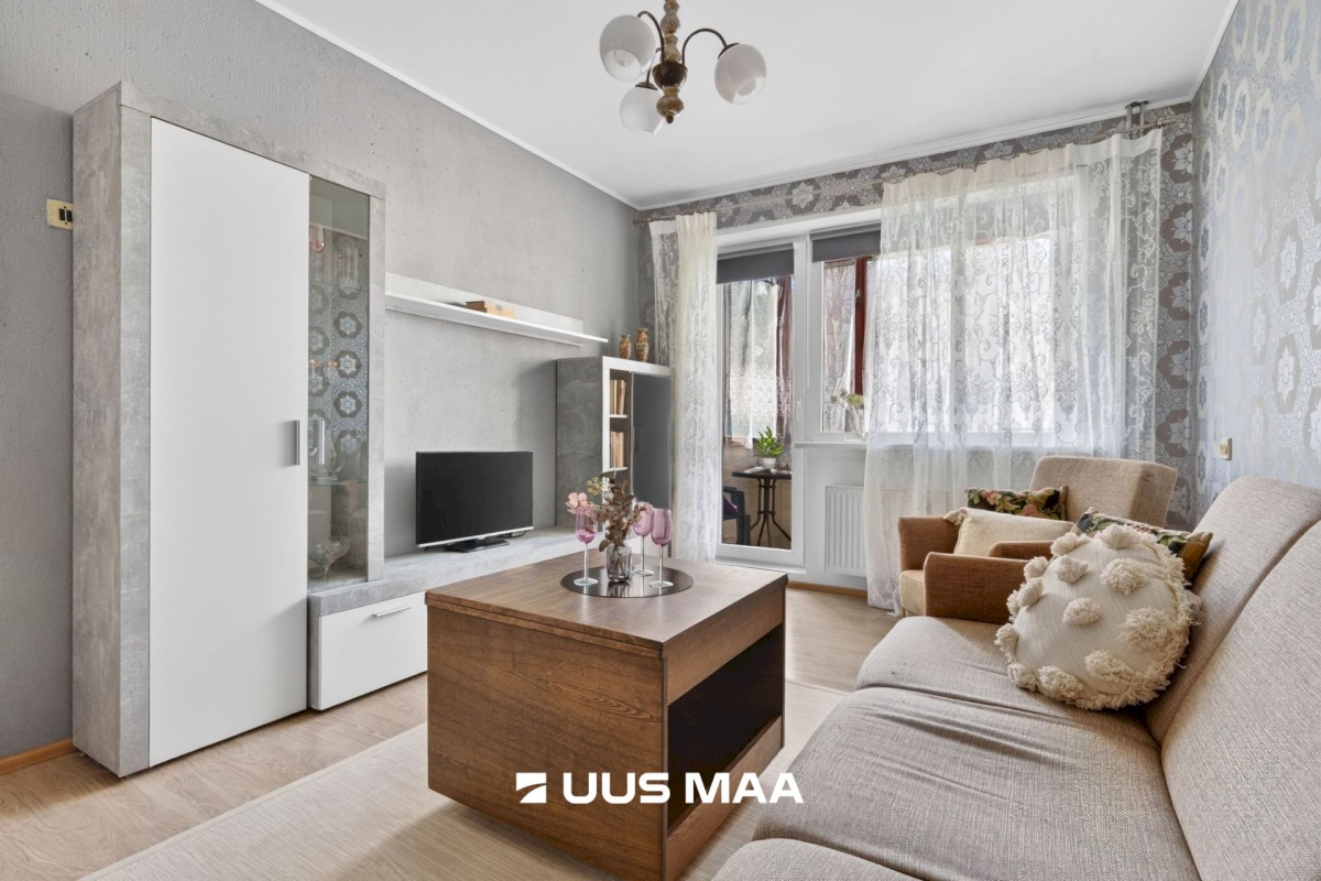 Tallinn, Lasnamäe linnaosa, Mustakivi, Kivila 13