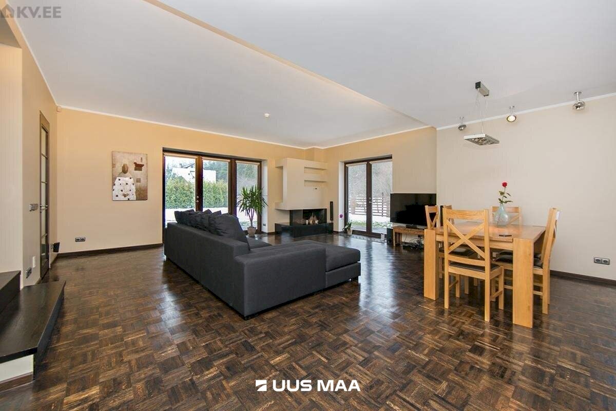 Tallinn, Haabersti linnaosa, Mõisapõllu tn 11