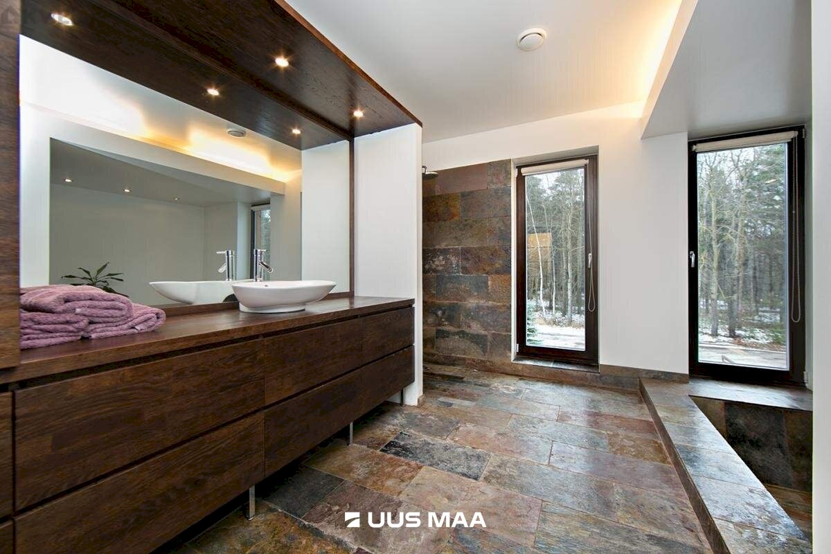 Tallinn, Haabersti linnaosa, Mõisapõllu tn 11