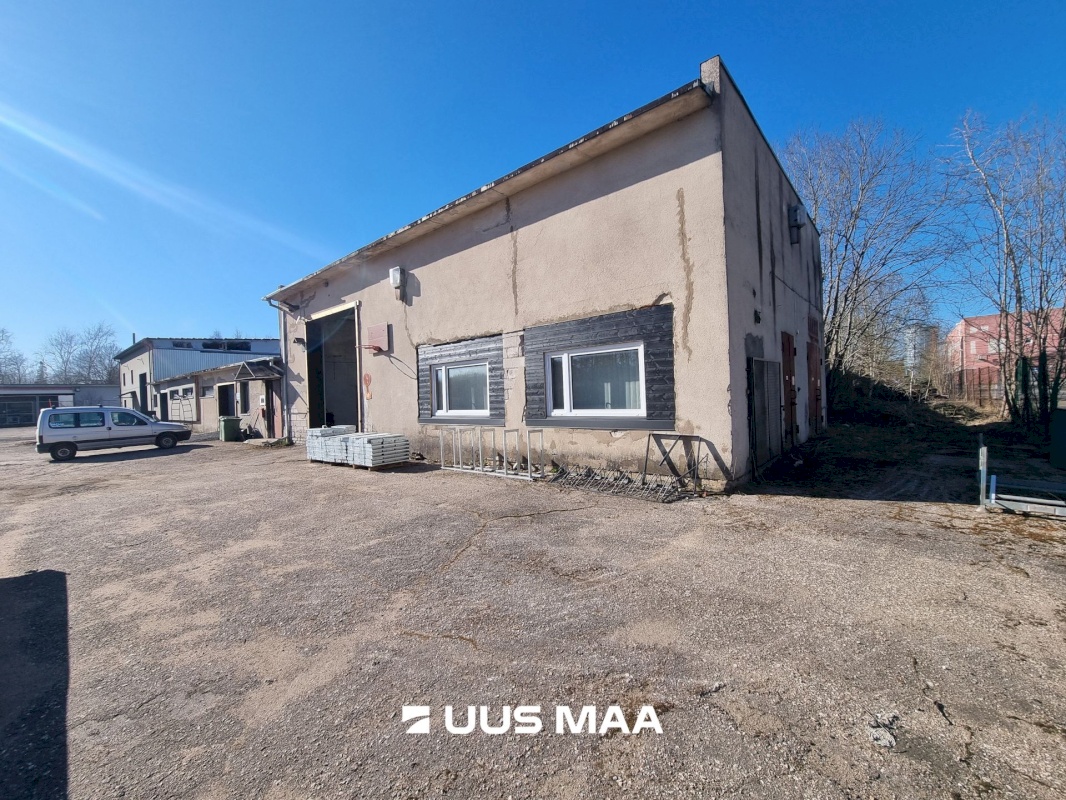 Rakvere linn, Tehase tn. 11