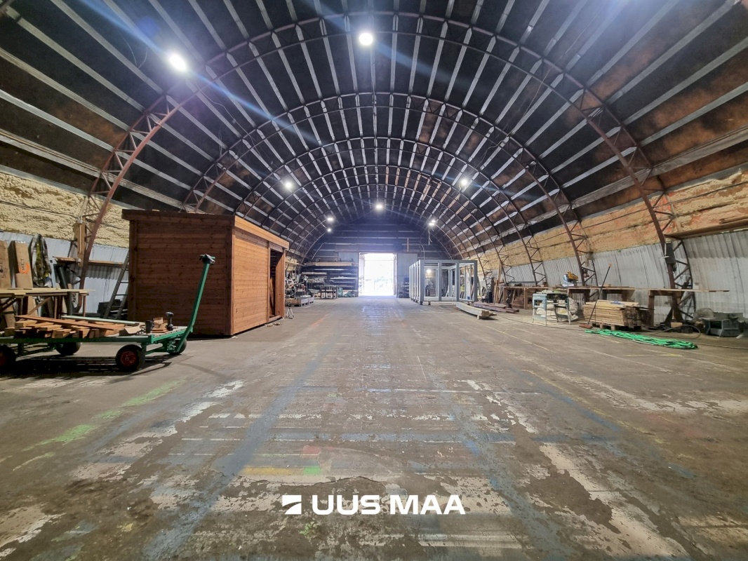 Rakvere linn, Tehase tn. 11