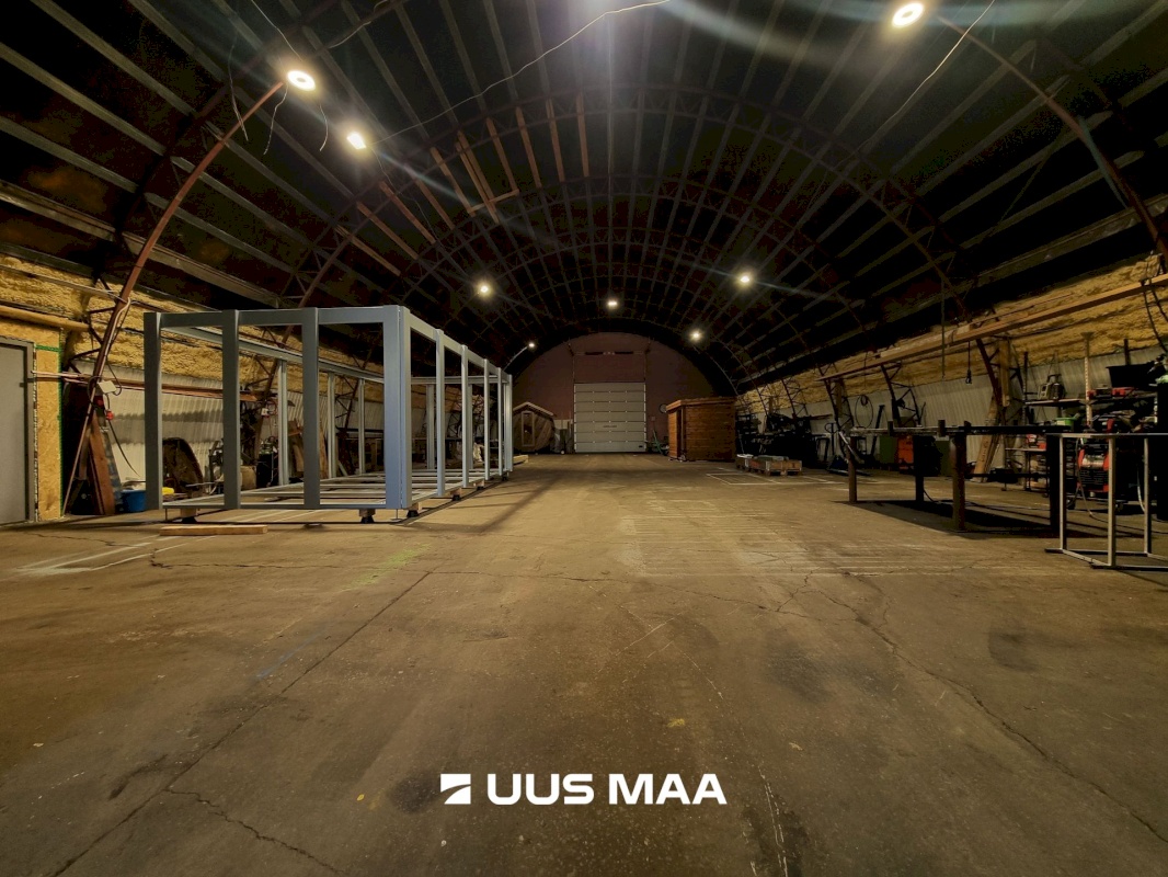 Rakvere linn, Tehase tn. 11