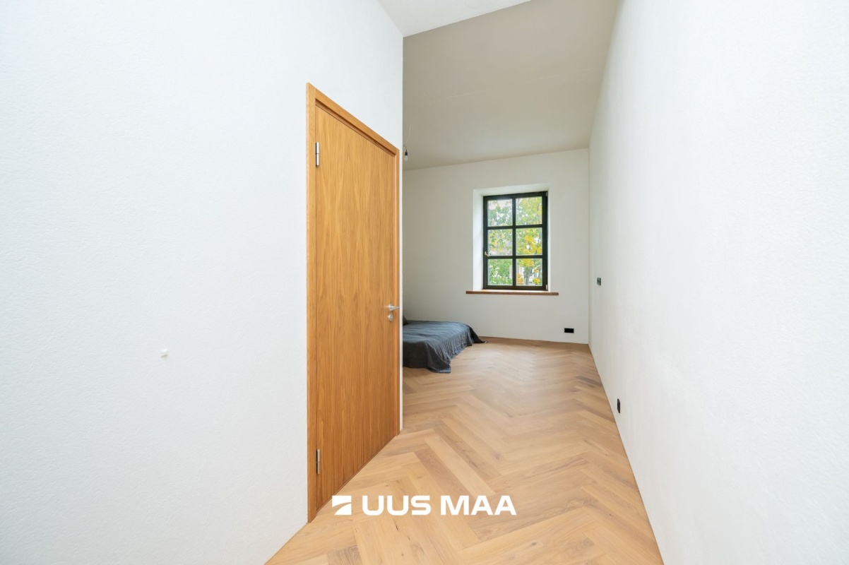 Tallinn, Kesklinna linnaosa, Kadriorg, Valge 6a/1