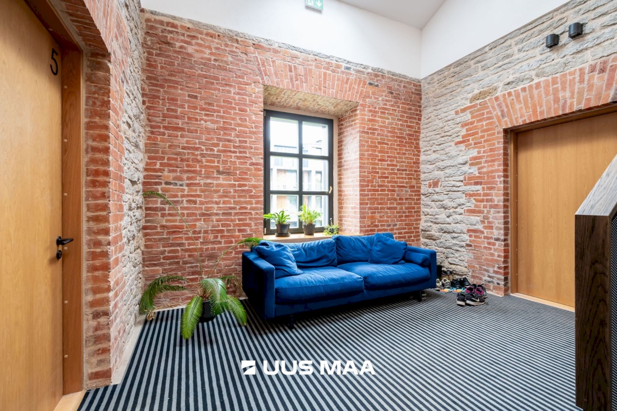 Tallinn, Kesklinna linnaosa, Kadriorg, Valge 6a/1