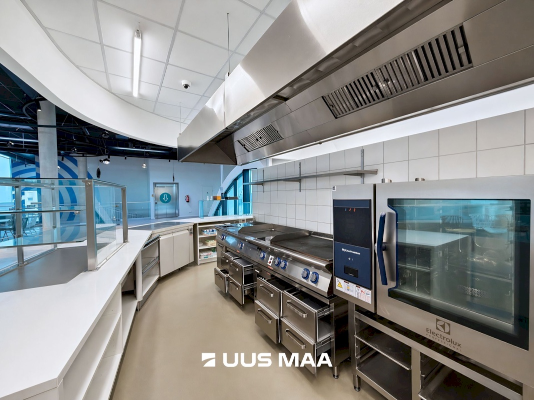 Saaremaa vald, Kuressaare linn, Merikotka 1