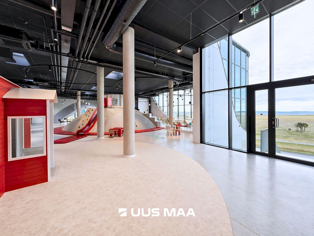 Saaremaa vald, Kuressaare linn, Merikotka 1