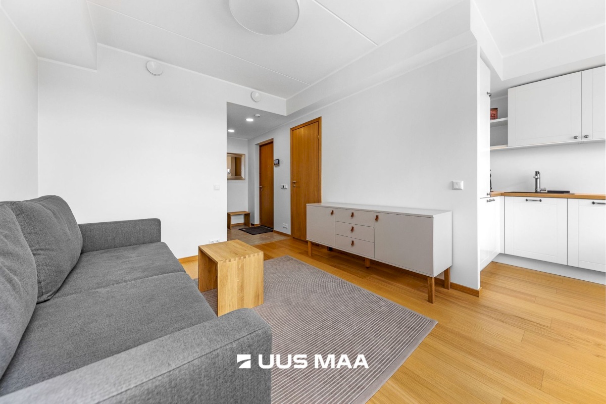 Tallinn, Mustamäe linnaosa, Kadaka, Heli 7/2