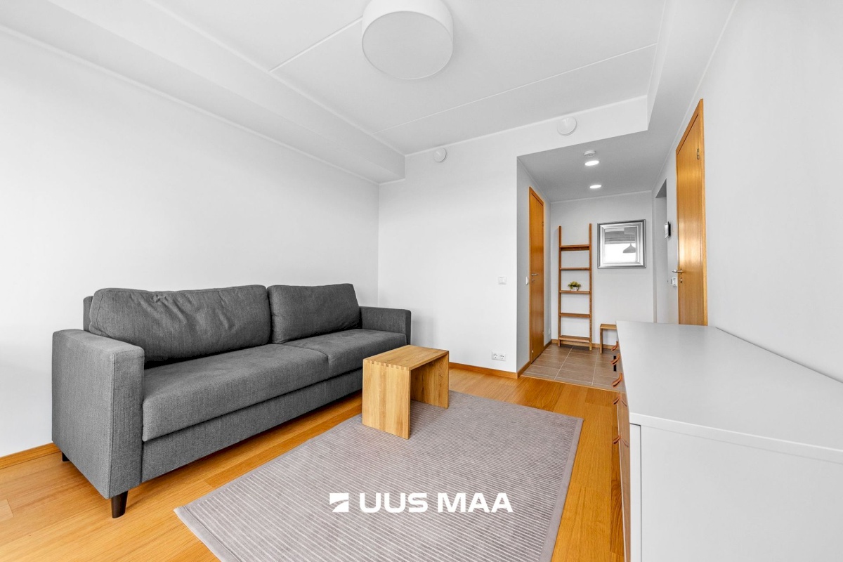 Tallinn, Mustamäe linnaosa, Kadaka, Heli 7/2