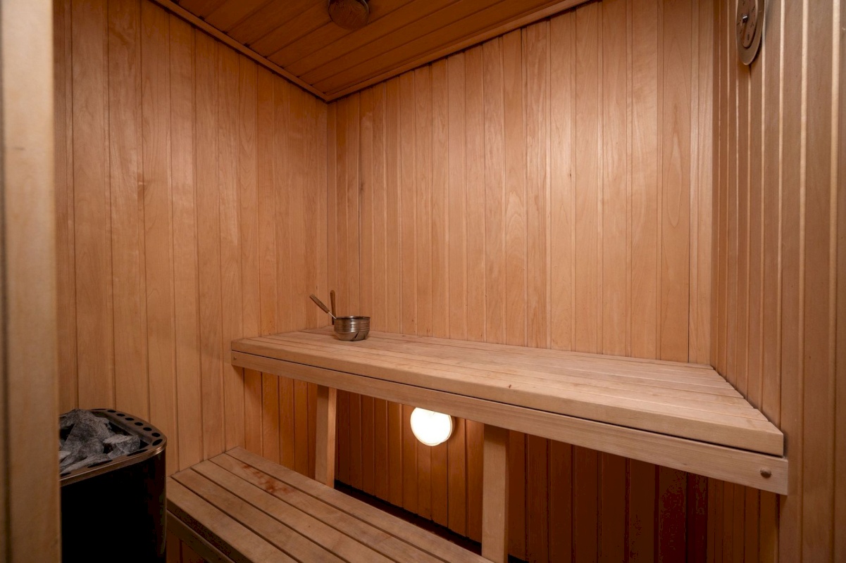 Tartu linn, Tartu linn, Kesklinn, Vallikraavi 12