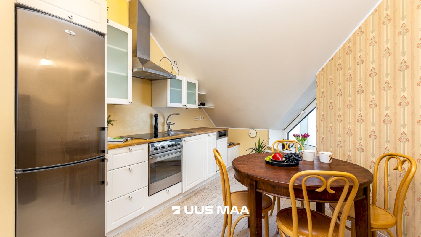 Tallinn, Kesklinna linnaosa, Kadriorg, Koidula 28