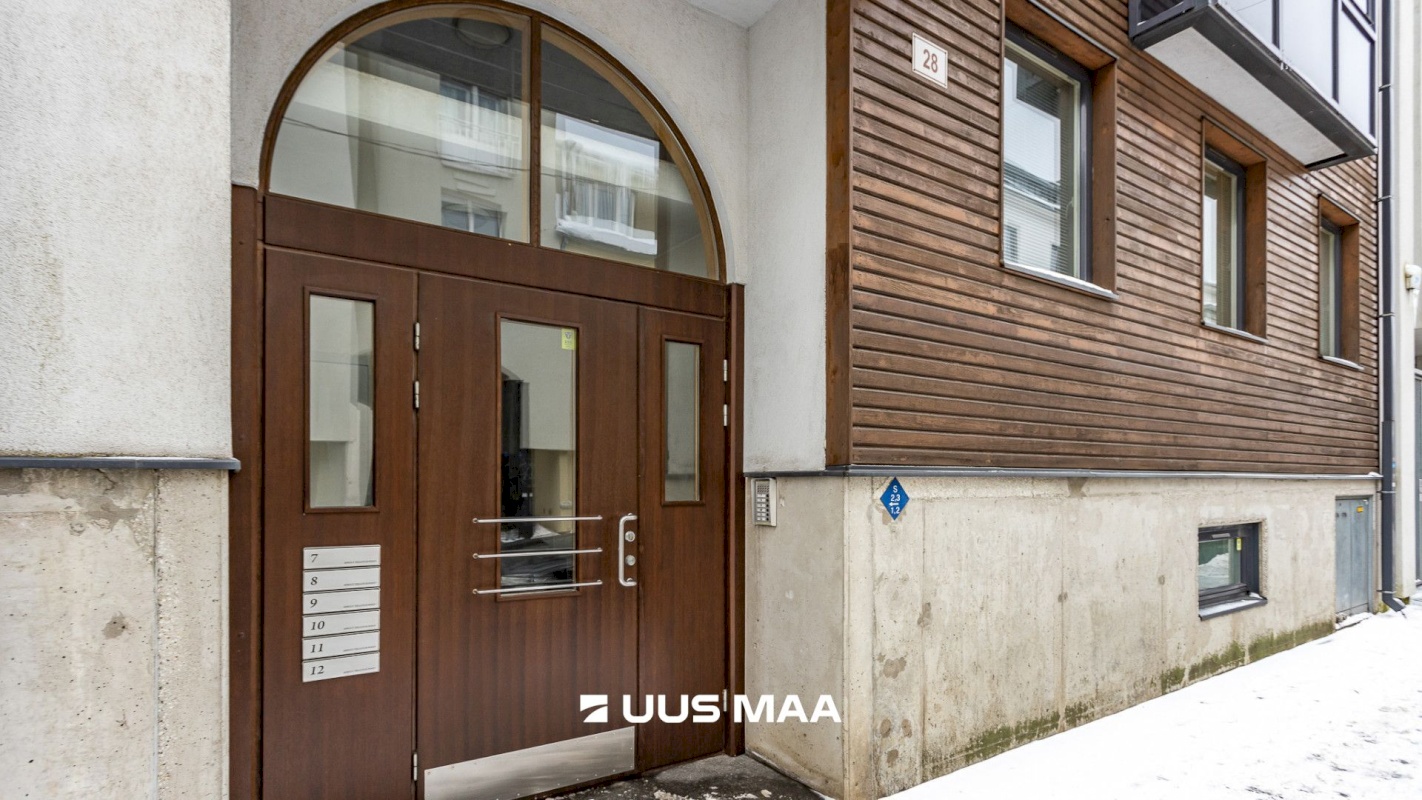 Tallinn, Kesklinna linnaosa, Kadriorg, Koidula 28