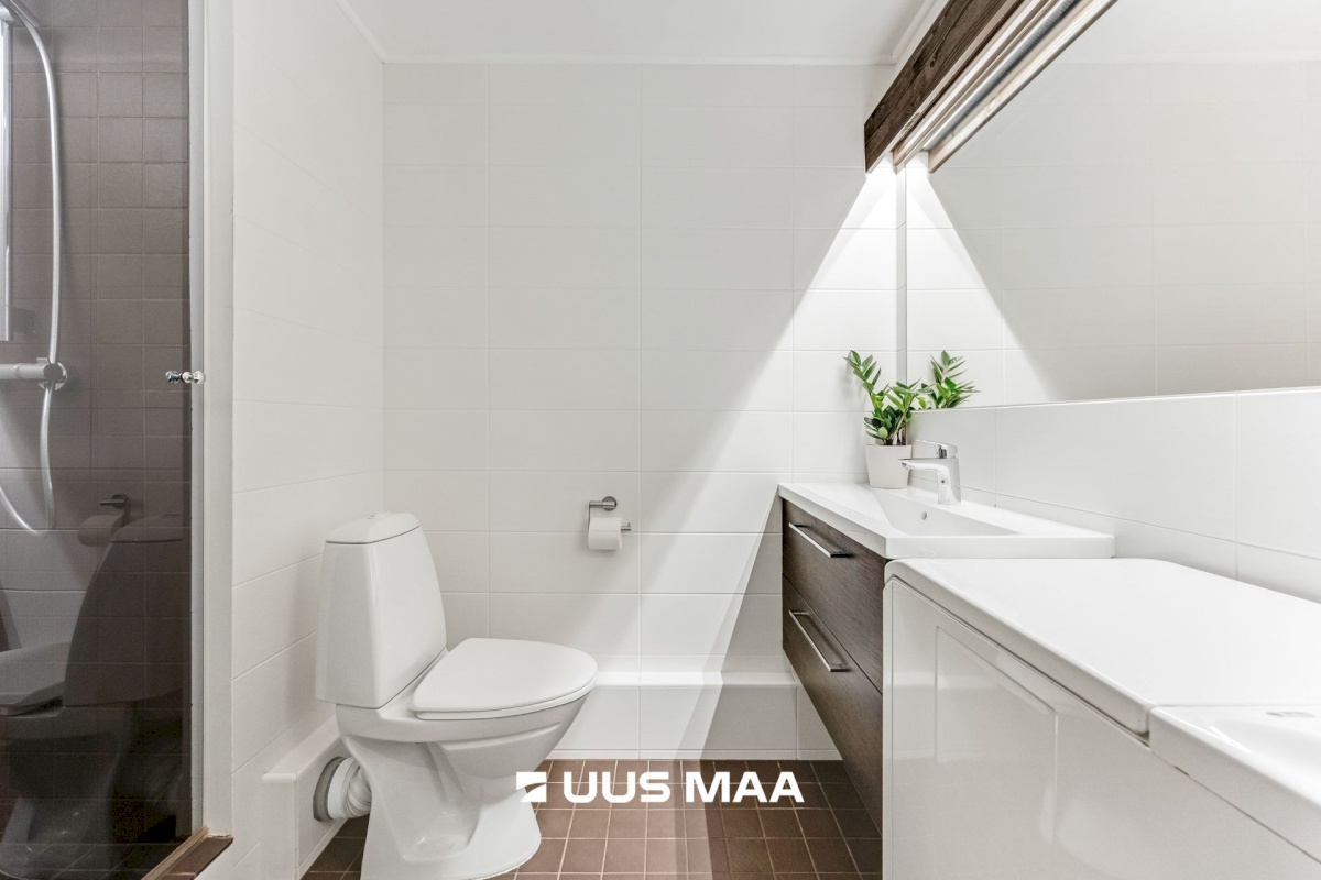 Saue vald, Laagri alevik, Redise 8