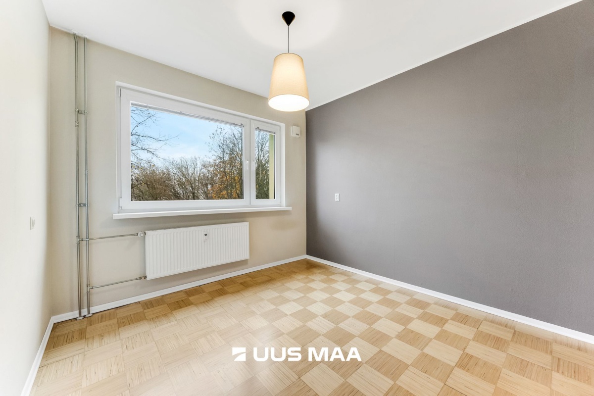 Saue vald, Laagri alevik, Redise 8