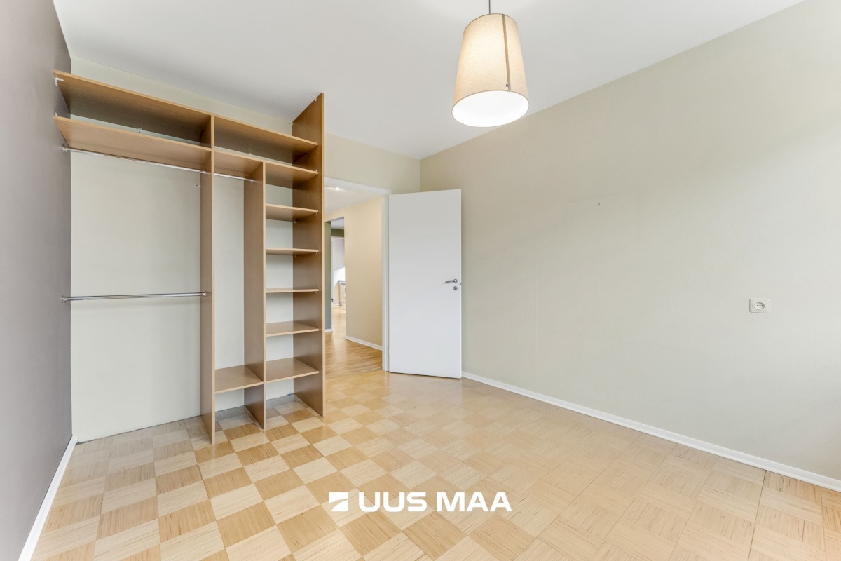 Saue vald, Laagri alevik, Redise 8