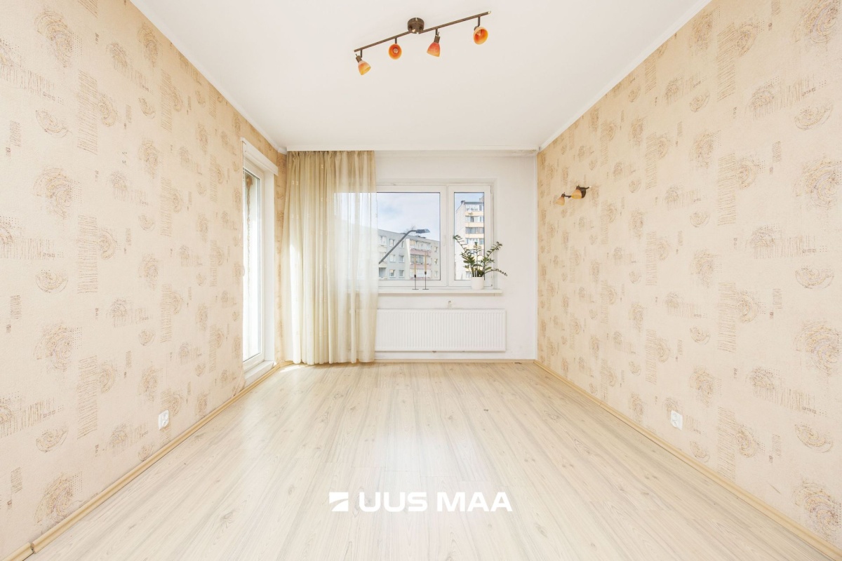 Tallinn, Lasnamäe linnaosa, Mustakivi, Mahtra 10