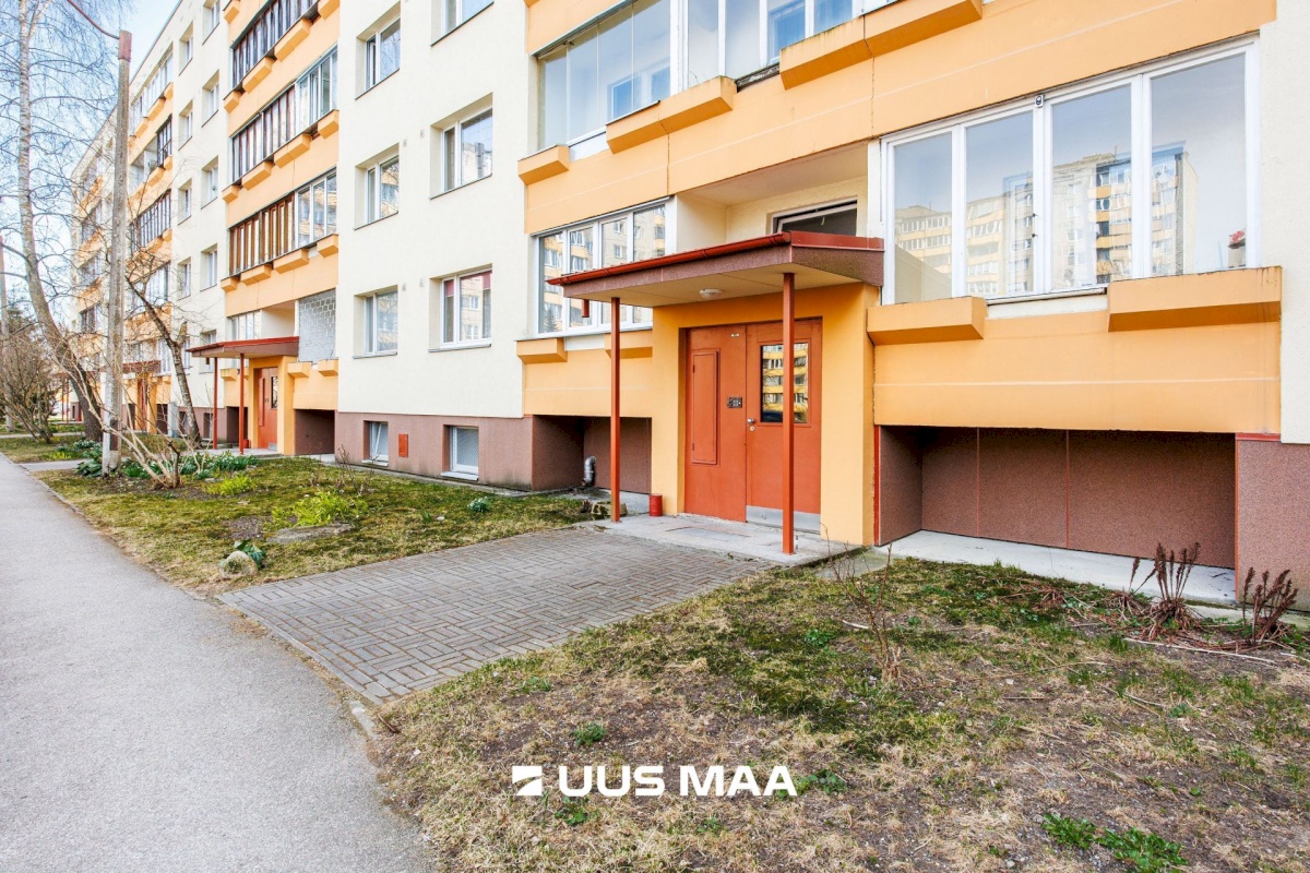 Tallinn, Lasnamäe linnaosa, Mustakivi, Mahtra 10