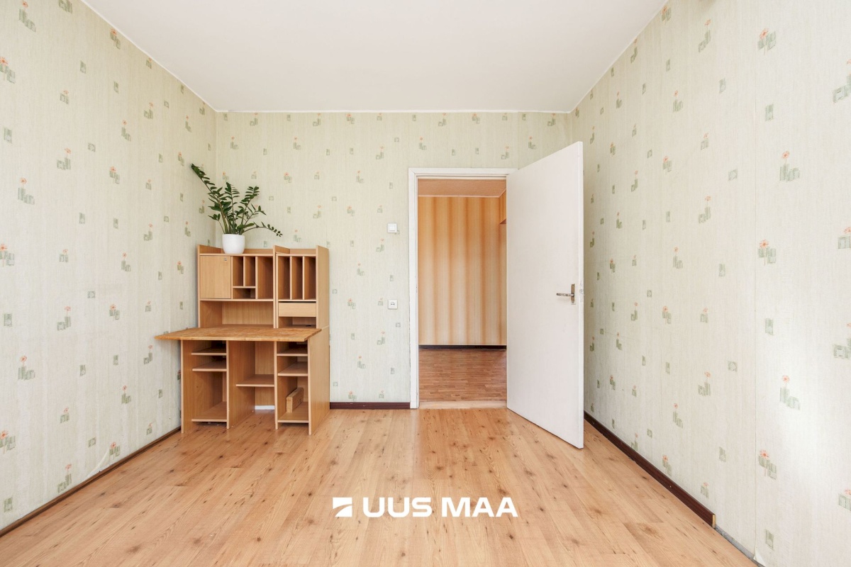 Tallinn, Lasnamäe linnaosa, Mustakivi, Mahtra 10