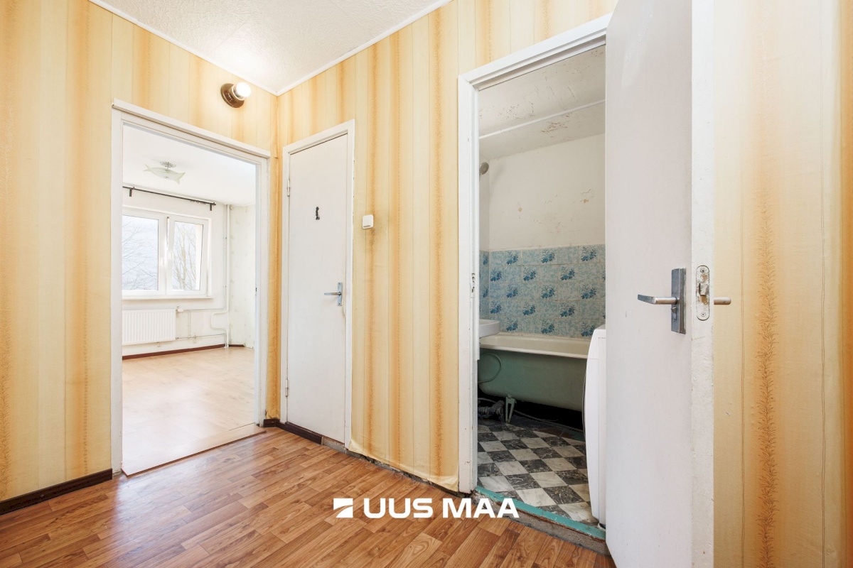 Tallinn, Lasnamäe linnaosa, Mustakivi, Mahtra 10